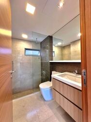 Woodhaven (D25), Condominium #552093511